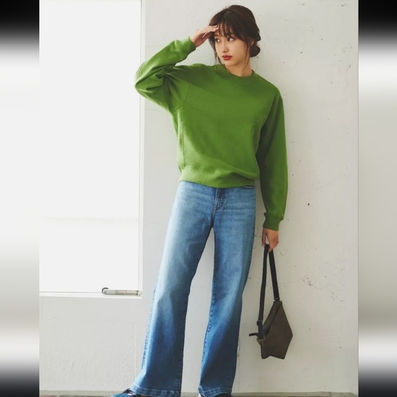 Uniqlo U Long-Sleeve Sweat Pullover - Picture 2 of 7